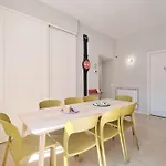 Pop Domus O